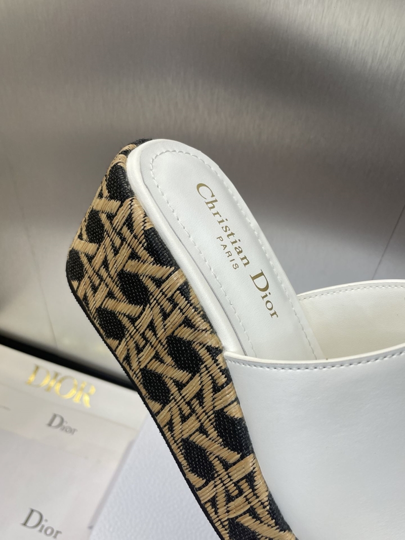 chr1st1an D10r slippers